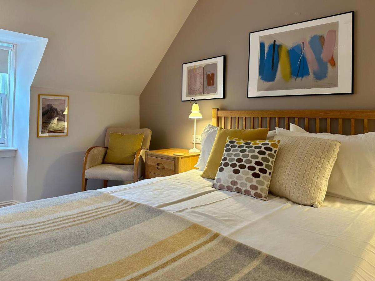 Отель Roskhill House Lonmore Экстерьер фото